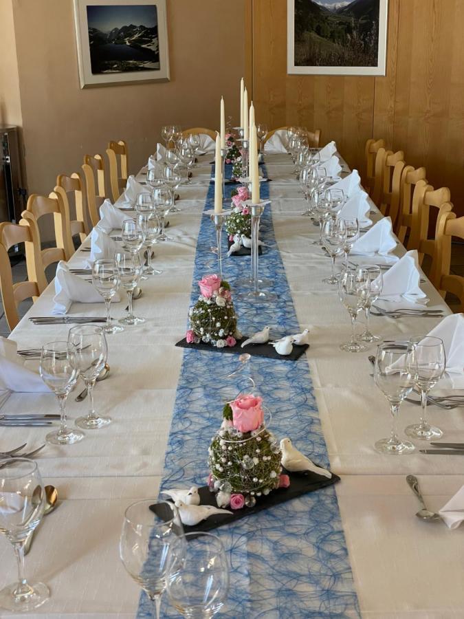 Hotel Restaurant Gommerhof Reckingen Екстер'єр фото